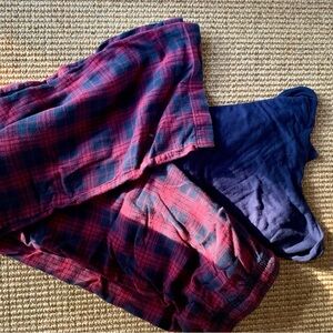 CYZ plaid pajamas set pants and hoodie Navy blue and burgundy